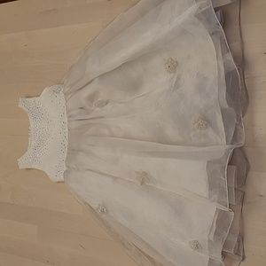 YUPI Kids White Flower Girl Floral Teffata Skirt Sleeveless Dress